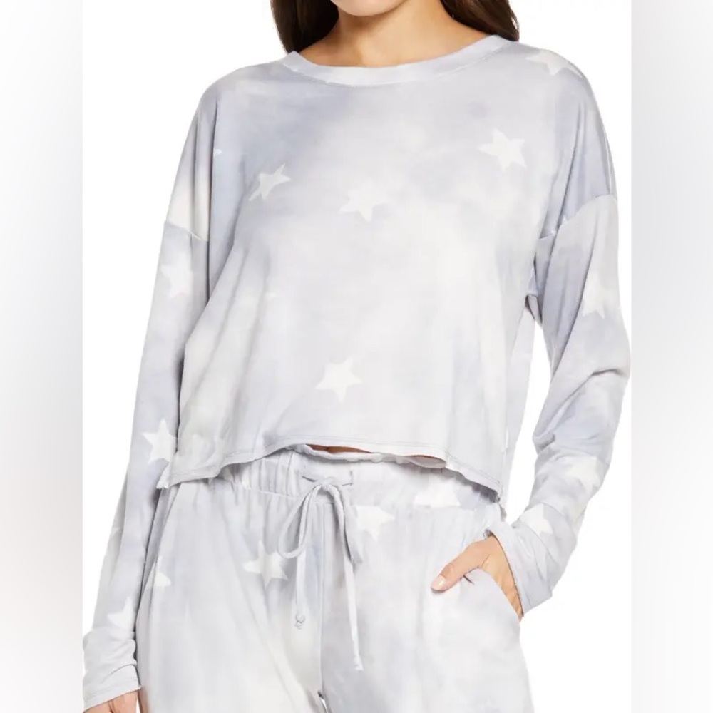🆕 SOCIALITE stars crewneck pull over (86)